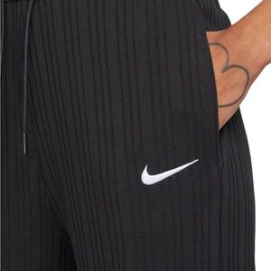 Nike Sportswear Ribbed Black Wide Leg Sweatpants